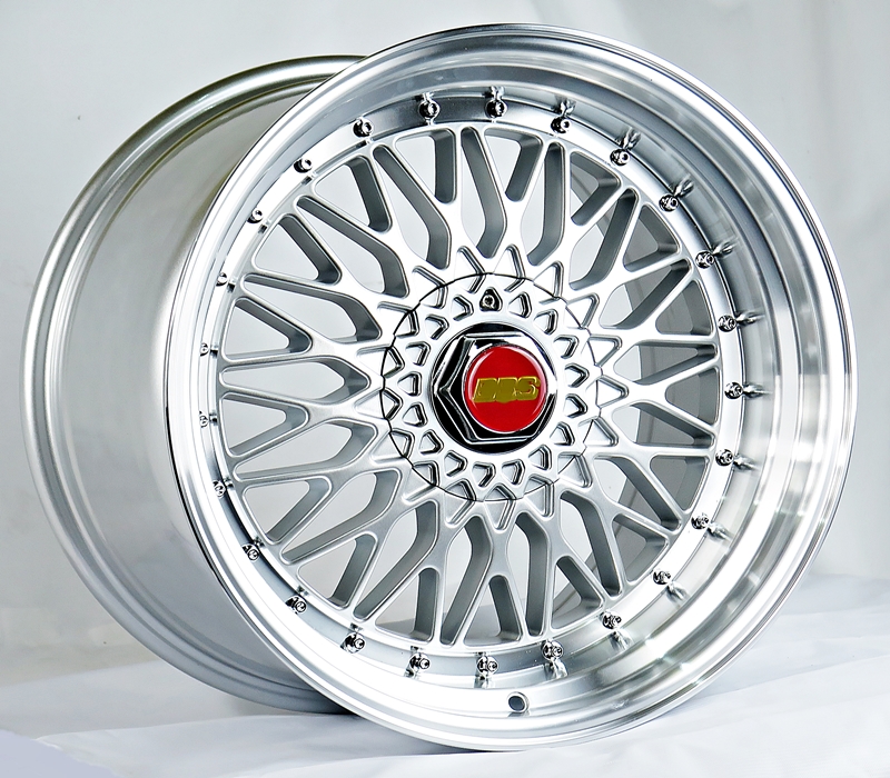 ล้อแม็ก ล้อแม็ก BBS RS ขอบ 18 กว้าง 8.5นิ้ว 5รู120/114 Offset33 สีซิลเวอร์ขอบเงา