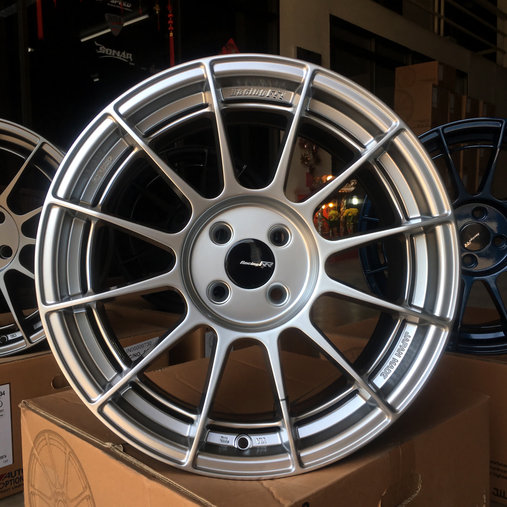 ล้อแม็ก ล้อแม็กใหม่ NT03 4รู100 ET35 ไฮเปอร์ กว้าง8 ขอบ17นิ้ว 