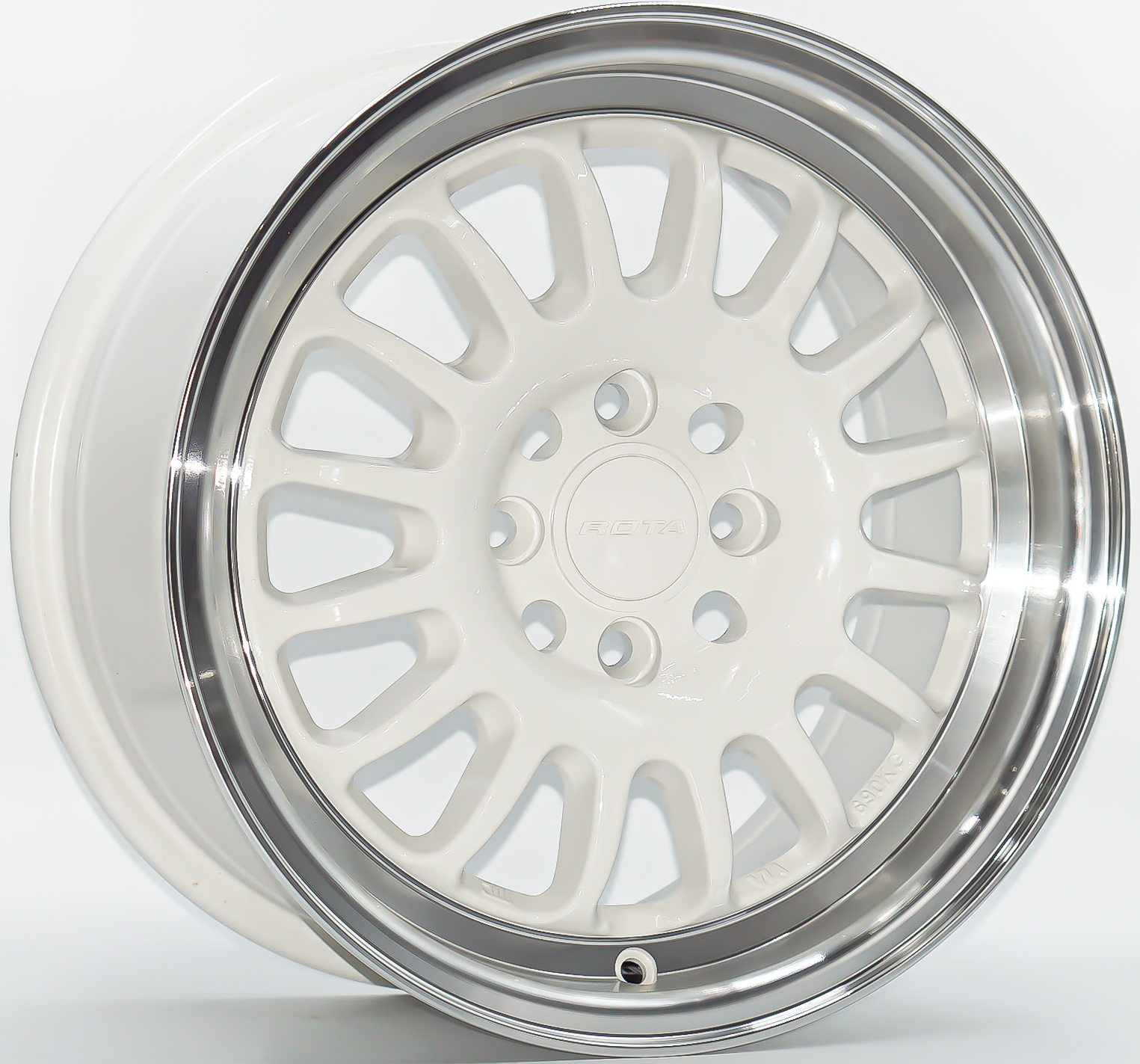 ล้อแม็ก ล้อแม็ก Rota Track R2 ขอบ 15นิ้ว 4รู100 ET35 ขาวขอบเงา กว้าง 7นิ้ว