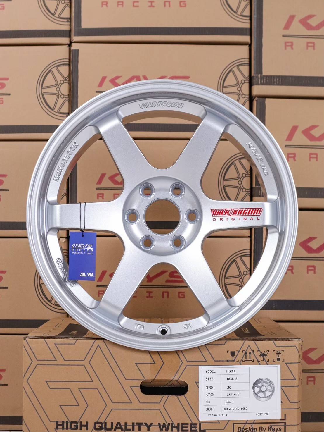 ล้อแม็ก ล้อแม็ก TE37 ก้านตรง 6รู114.3 ET20 สีเงินหยอดแดง กว้าง8.5-18นิ้ว(นาวาร่า)