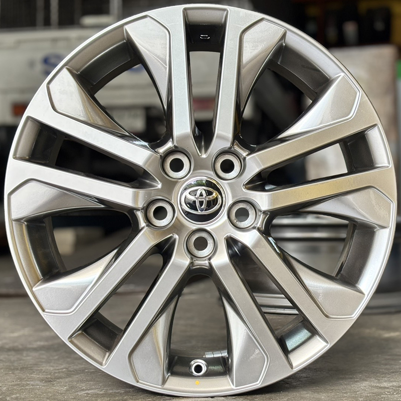 ล้อแม็ก ล้อแม็กมือสอง TOYOTA INNOVA ขอบ18นิ้ว กว้าง7.5นิ้ว 5รู114.3 Offset45 สีไฮเปอร์(รามอินทรา-ลาดพร้าว)