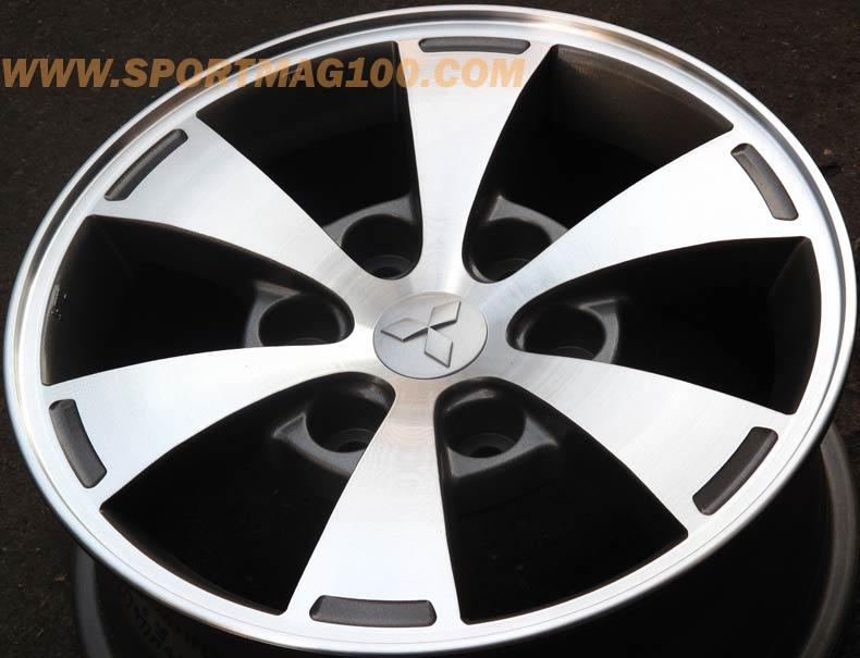 ล้อแม็ก แม็กซ์Triton Plus สีกราไฟร์-16นิ้ว